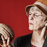 How to recognize the development of senile (senile) dementia